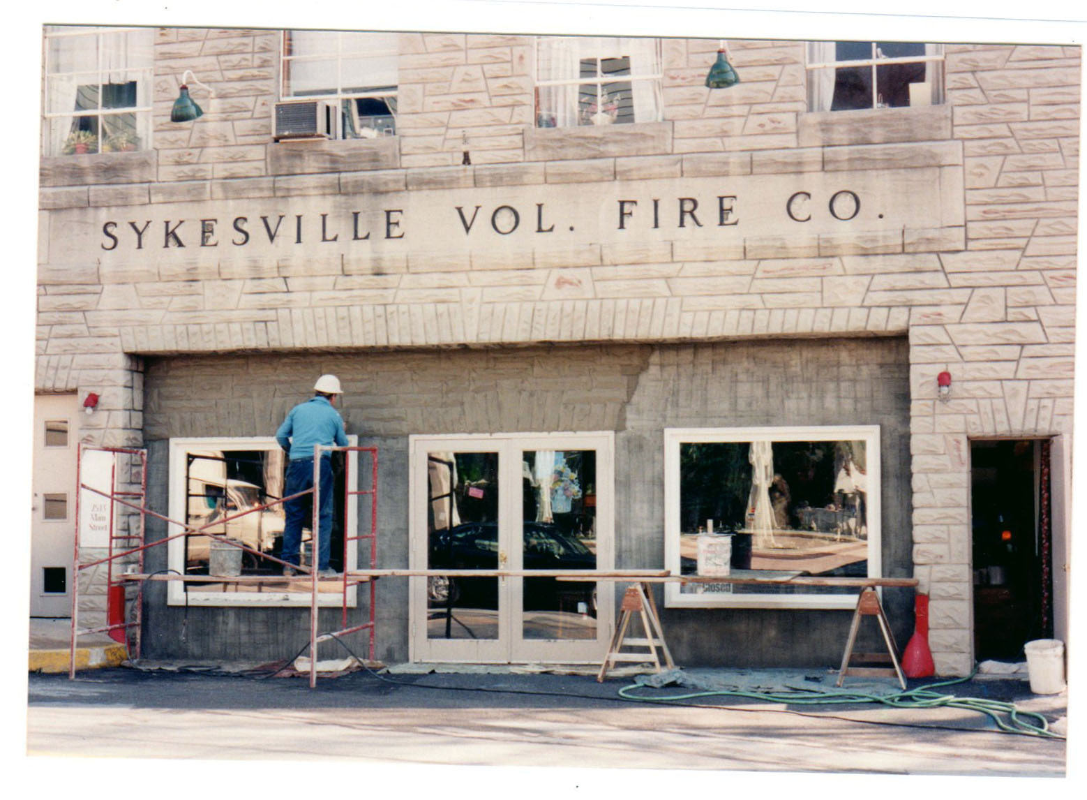 Firehouse in 1995 with last coat of paint